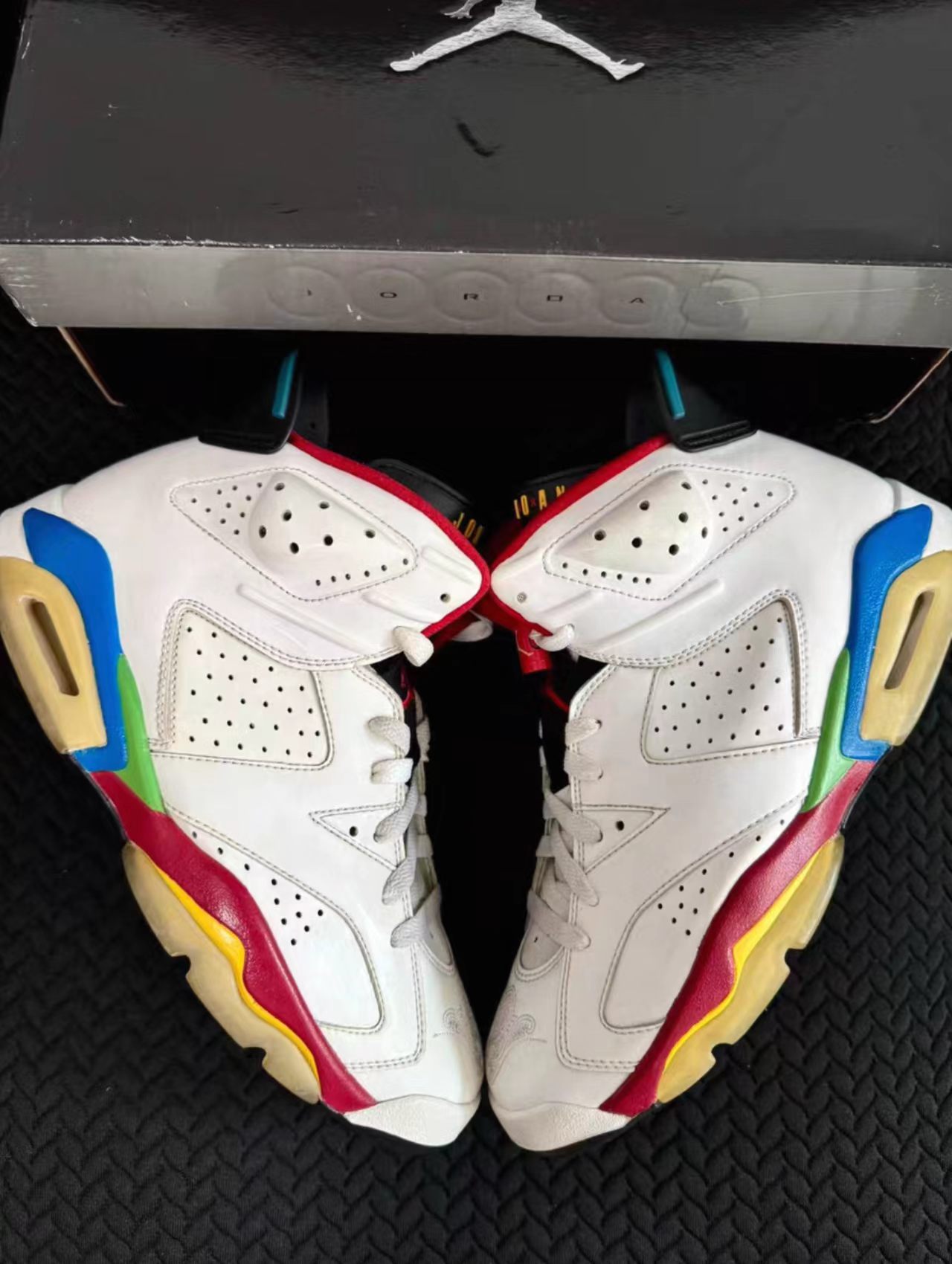 Air Jordan 6 Retro "Beijing Olympic"