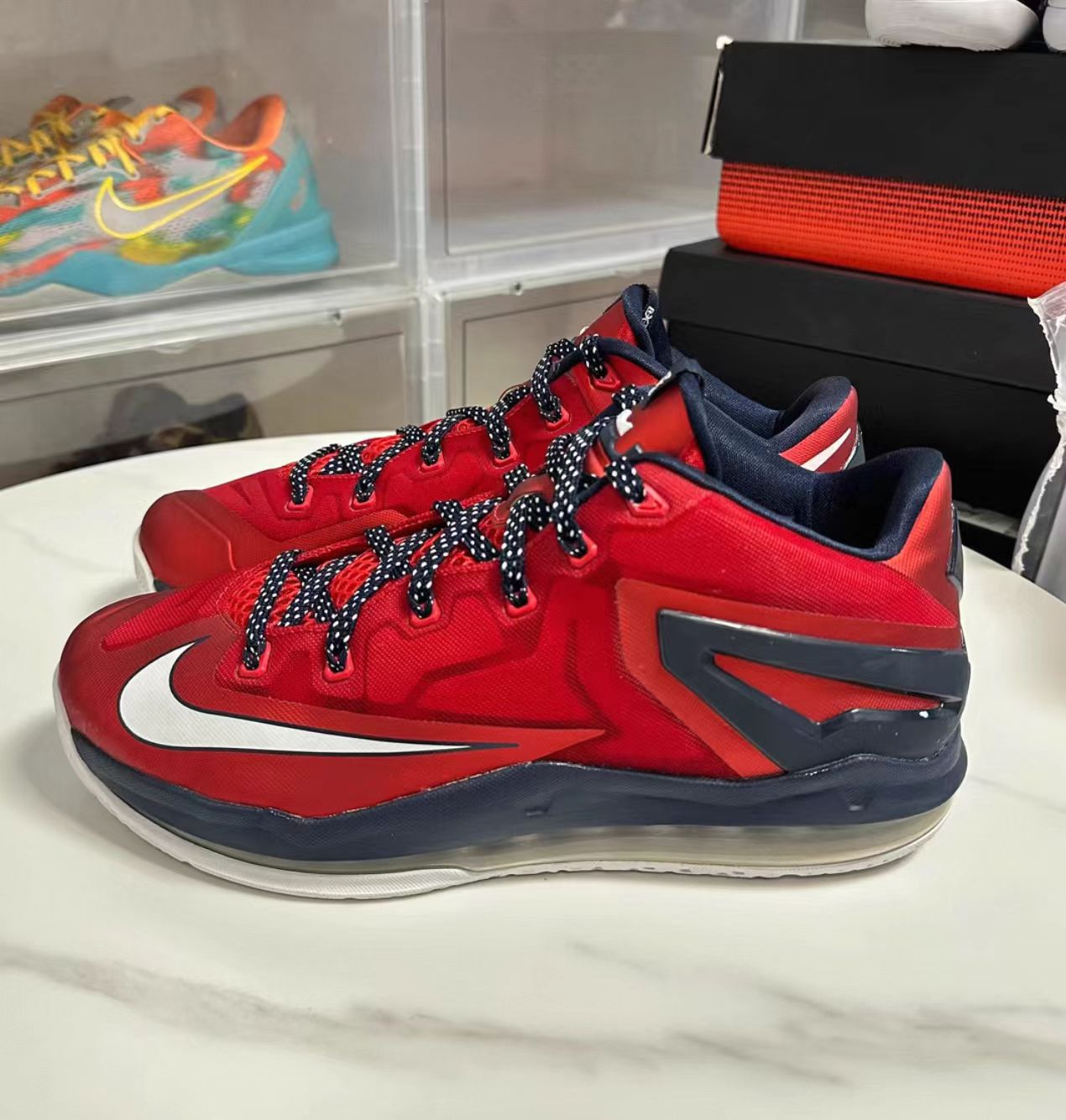 Nike LeBron XI Low 