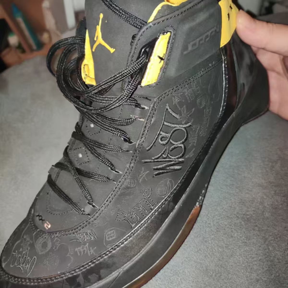 Air Jordan 22 " Black/Yellow"