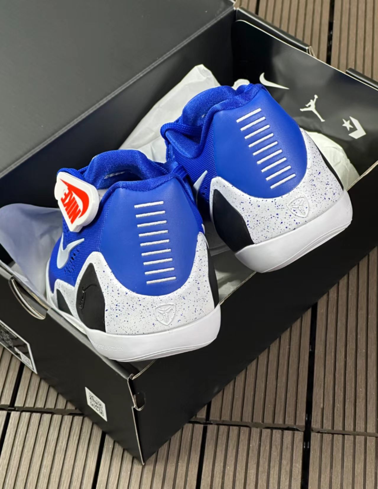 Nike Kobe 9 EM Low Protro "Hyper Blue"