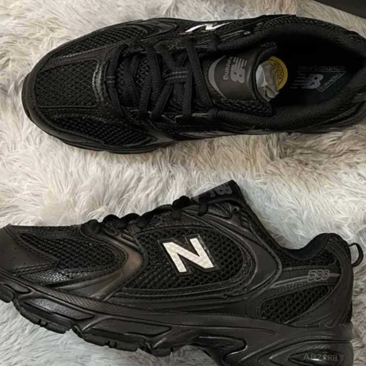 New Balance 530 