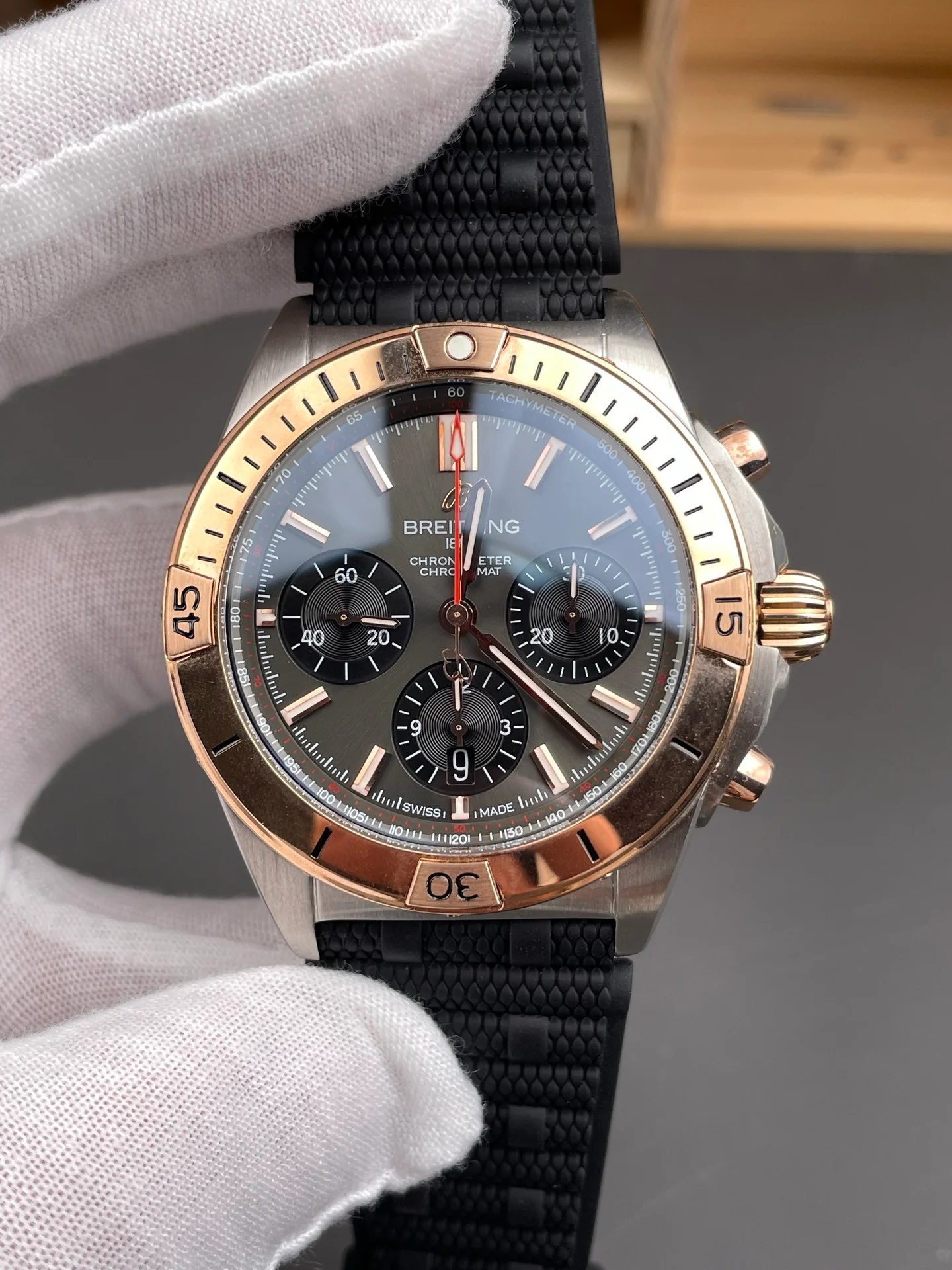 Chronomat B01 Two-tone Rose Gold Grey Dial
