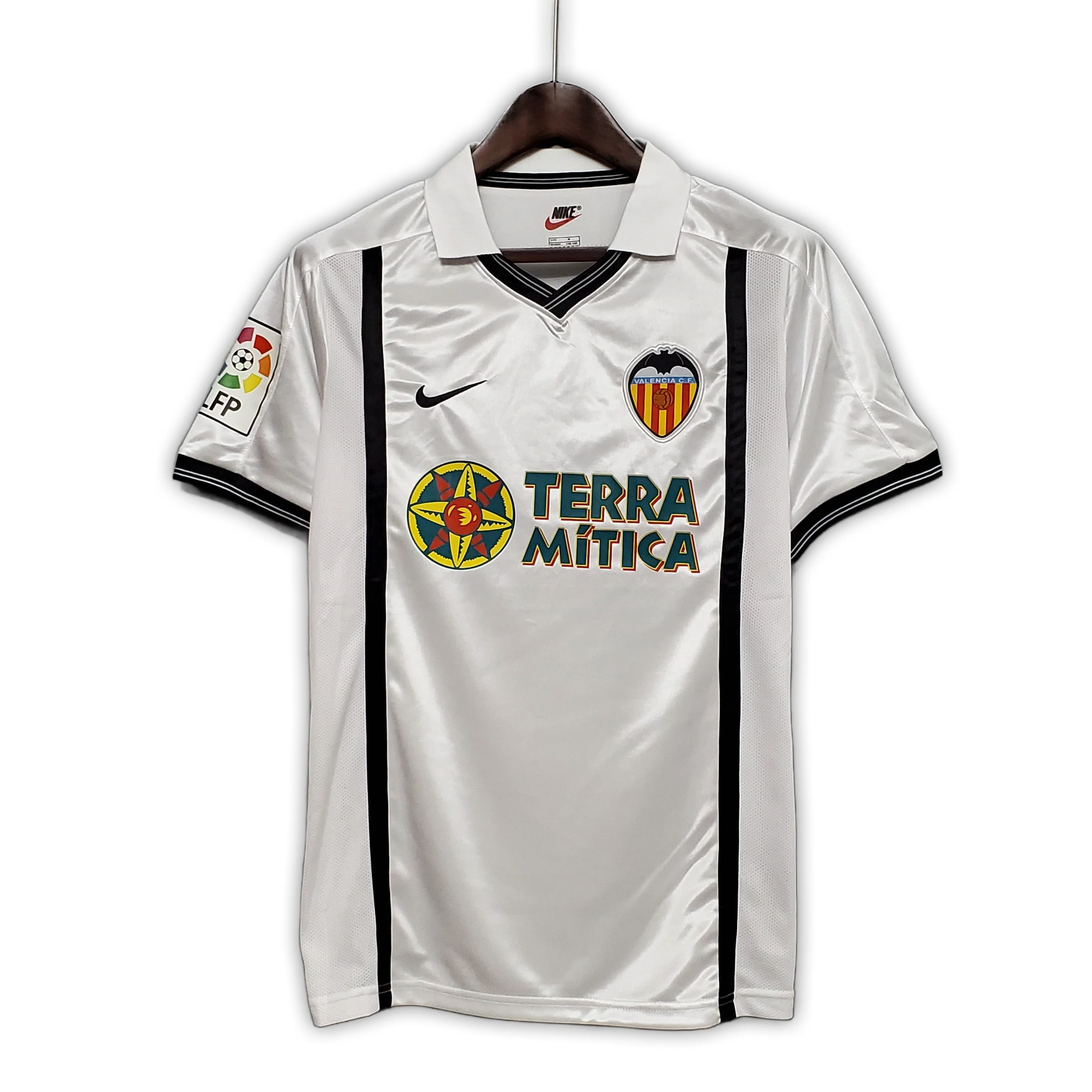 Valencia 2000/01 Home