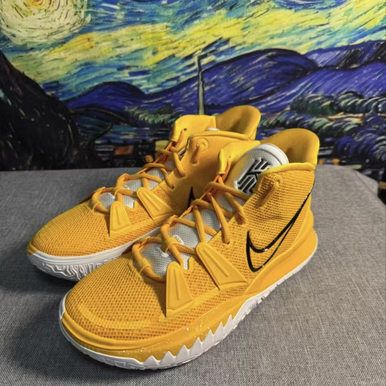Nike Kyrie 7 Team University Gold Black White