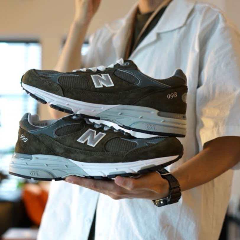 New Balance 993  'Dark Olive / Grey'