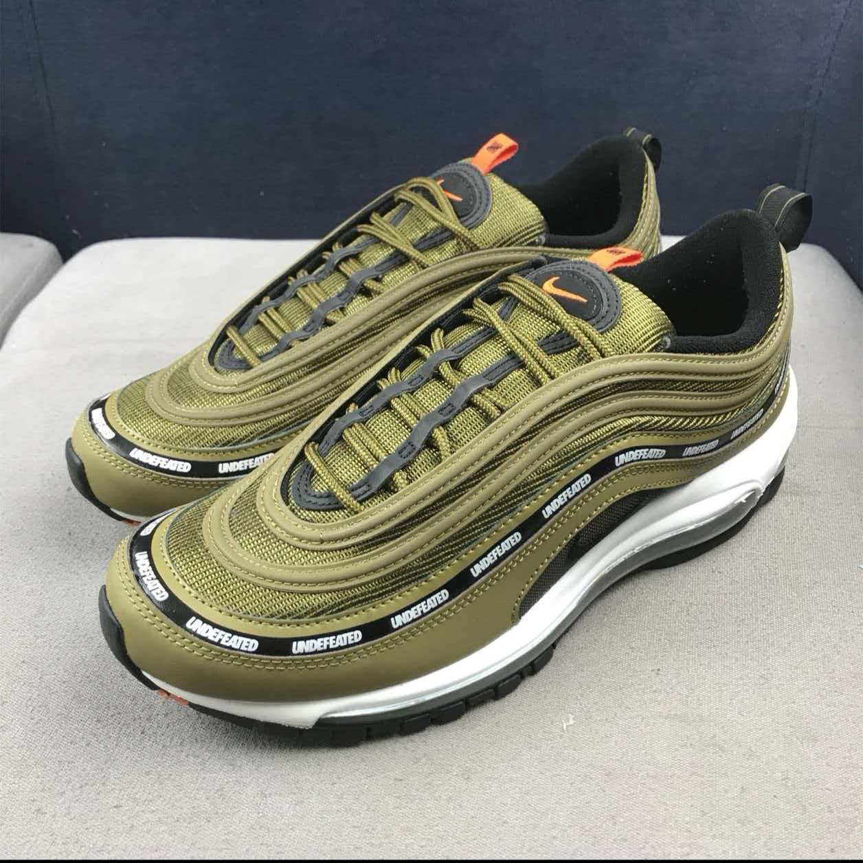 UNDEFEATED × Nike Air Max 97 