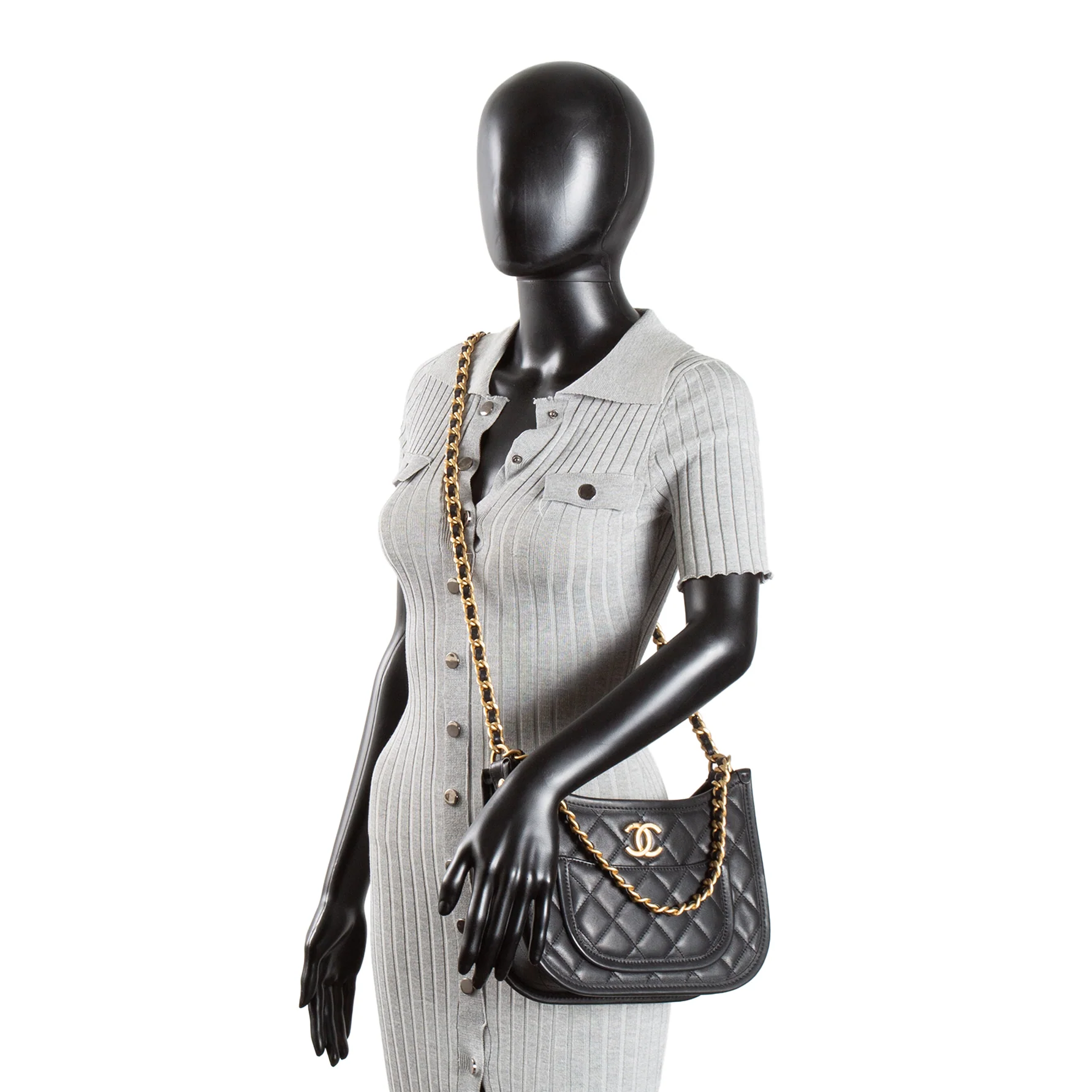 CHANEL Curvy Mood Hobo - Black