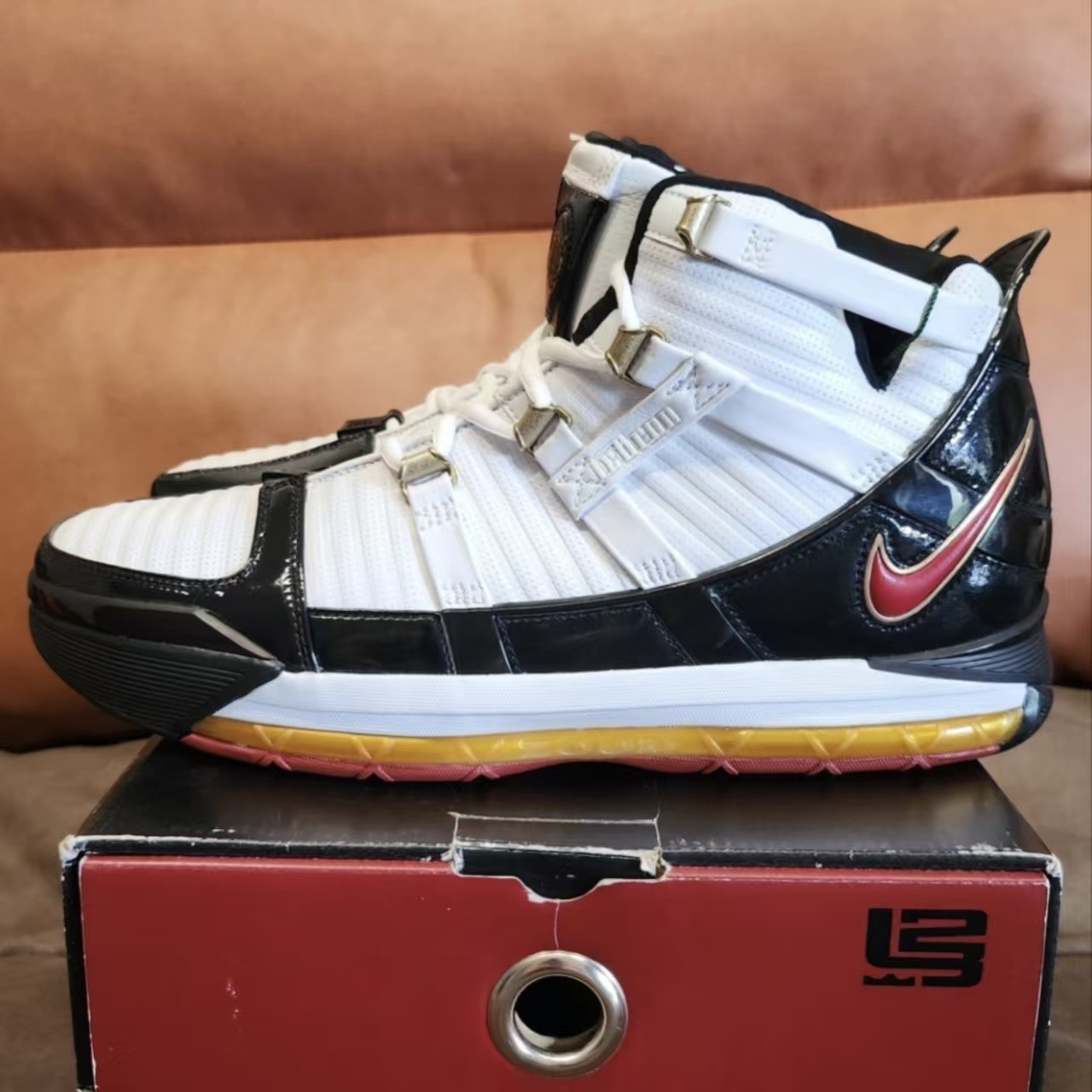 Nike Zoom LeBron 3 