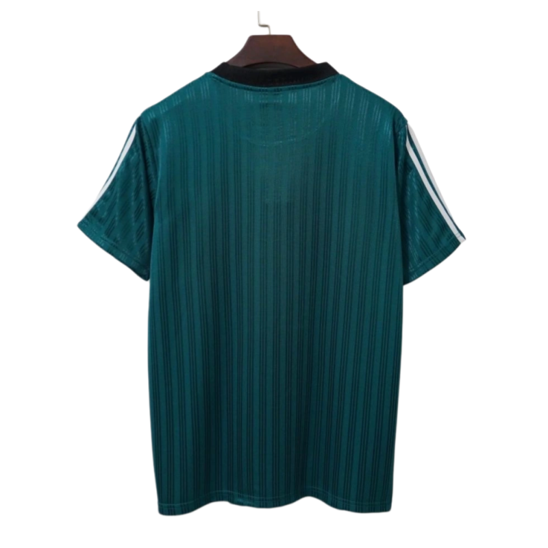 Liverpool 1995/96 Classic Retro Jersey Fan Version