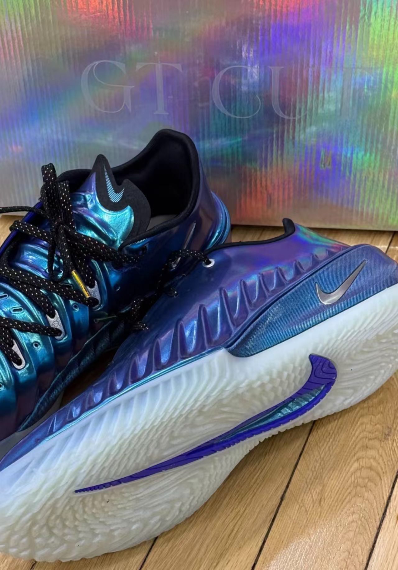 Nike G.T. Cut 4 Glow