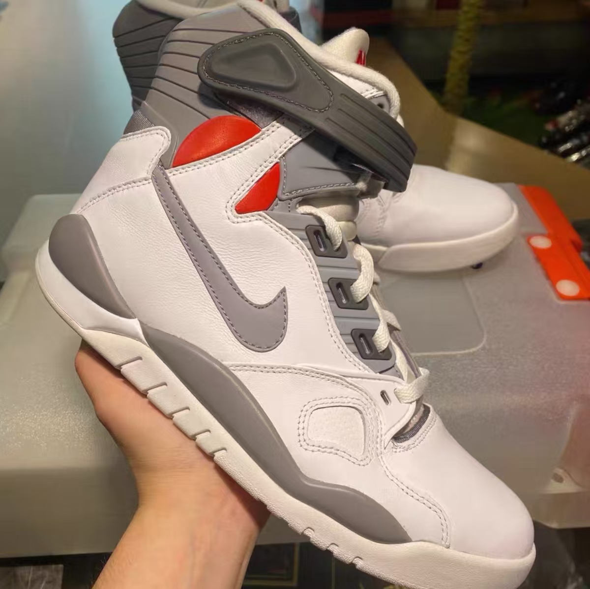 Nike Air Pressure Retro White Cement Grey