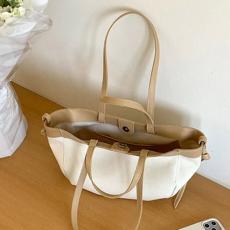 Daisy Canvas Tote