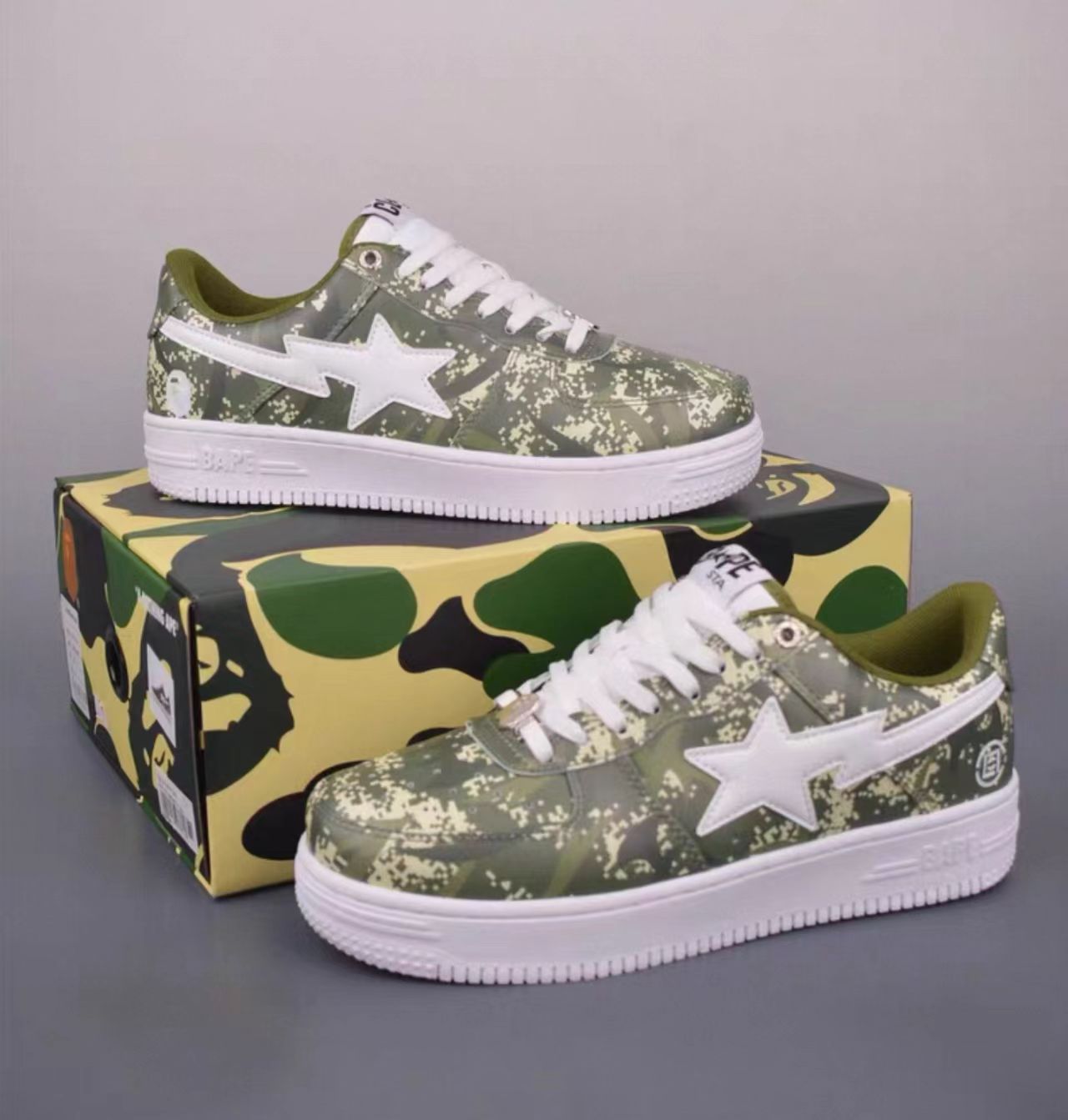 BAPE STA Low Digital Camo Green Leather