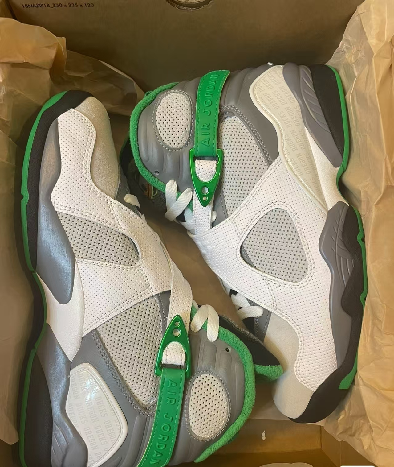 Air Jordan 8 Oregon Ducks Football PE