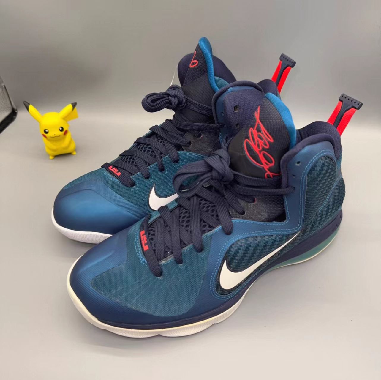 Nike LeBron 9 