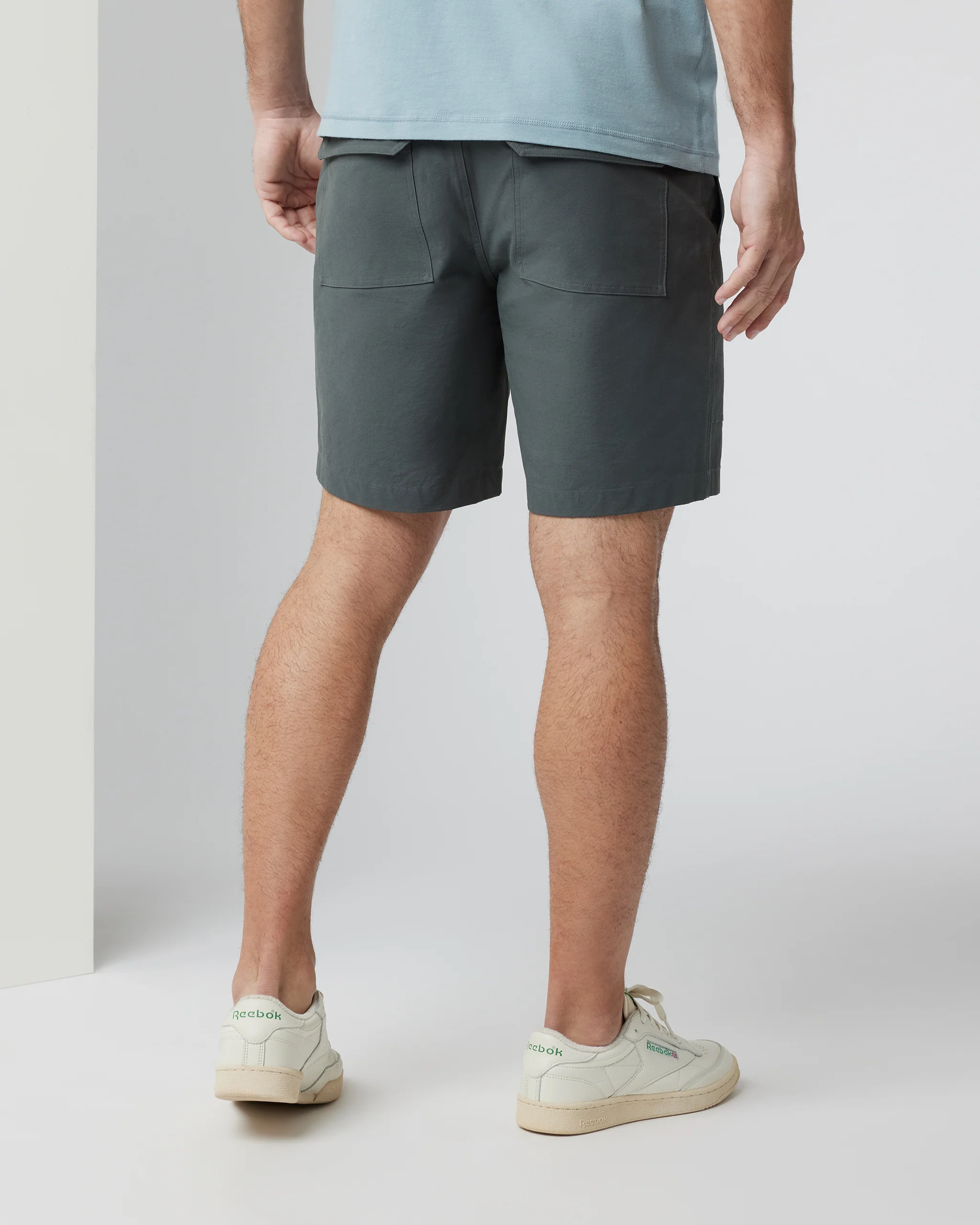 Barren Short