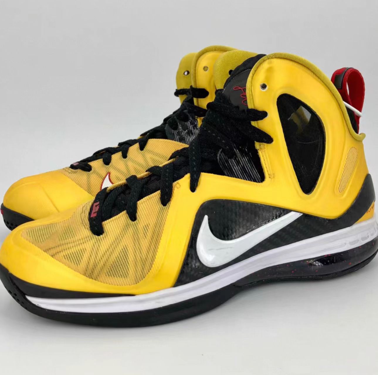 Nike LeBron 9 