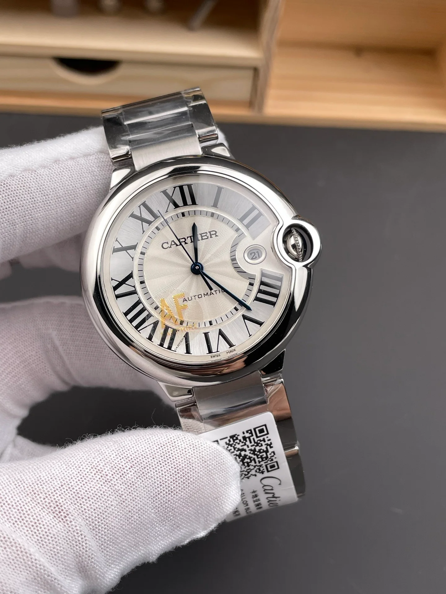 Ballon Bleu Blued Hands White Dial