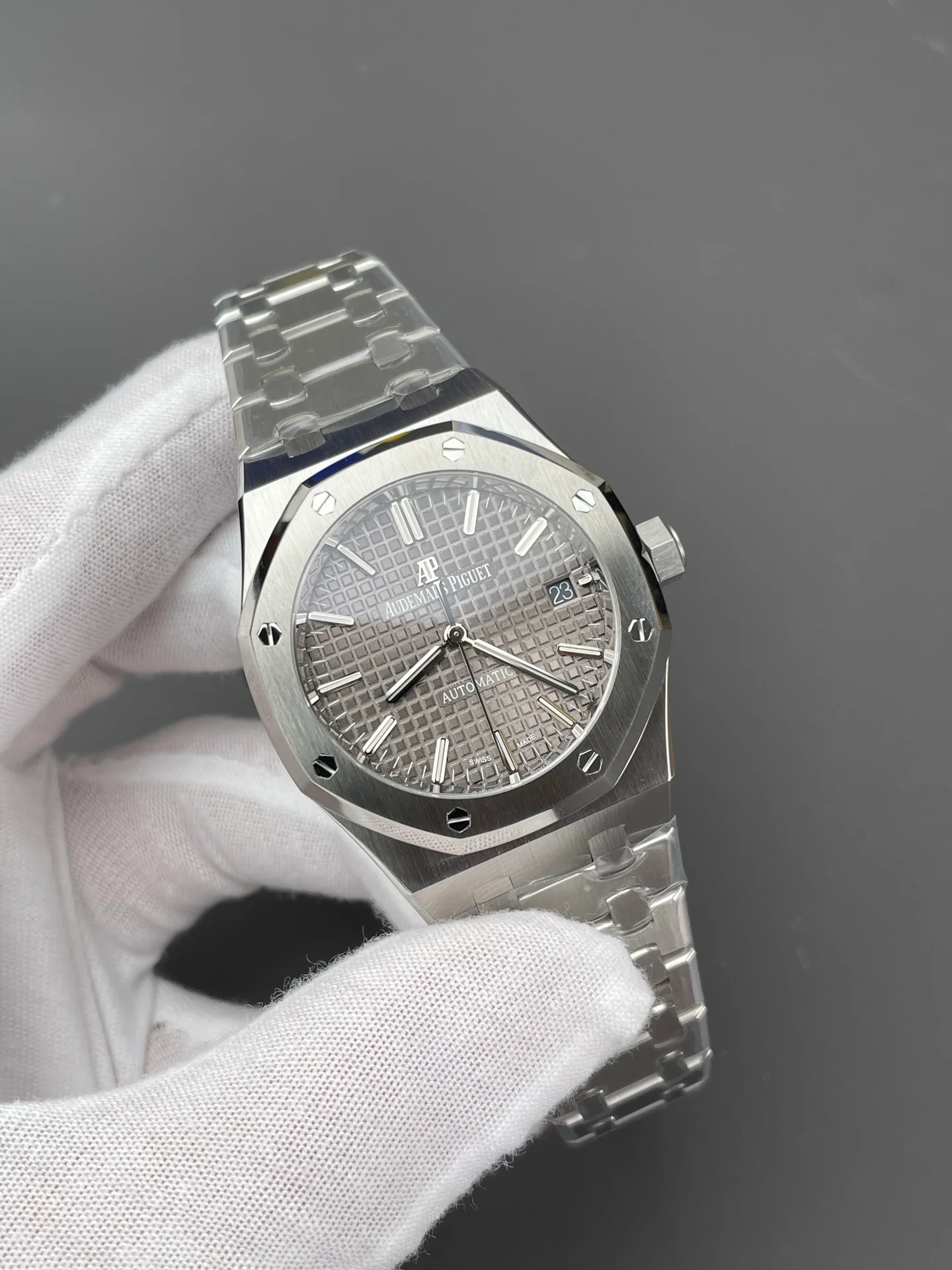 Royal Oak 15450 Grey Dial