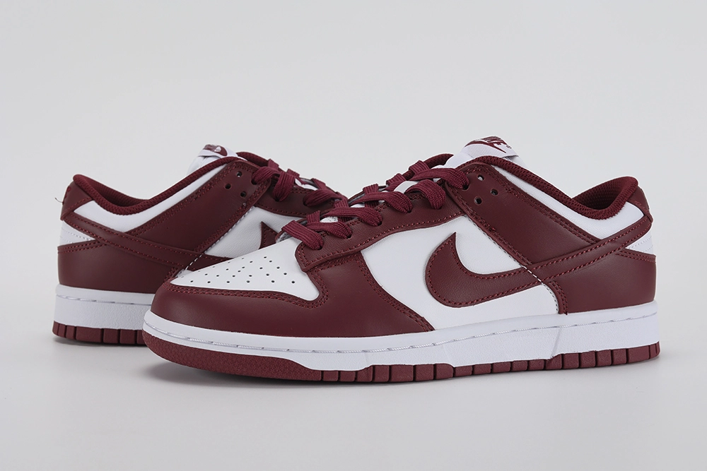 Dunk Low 'Dark Beetroot'