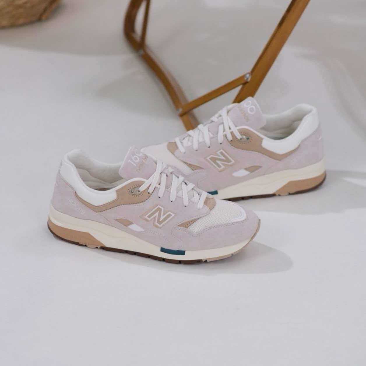 New Balance 1600 