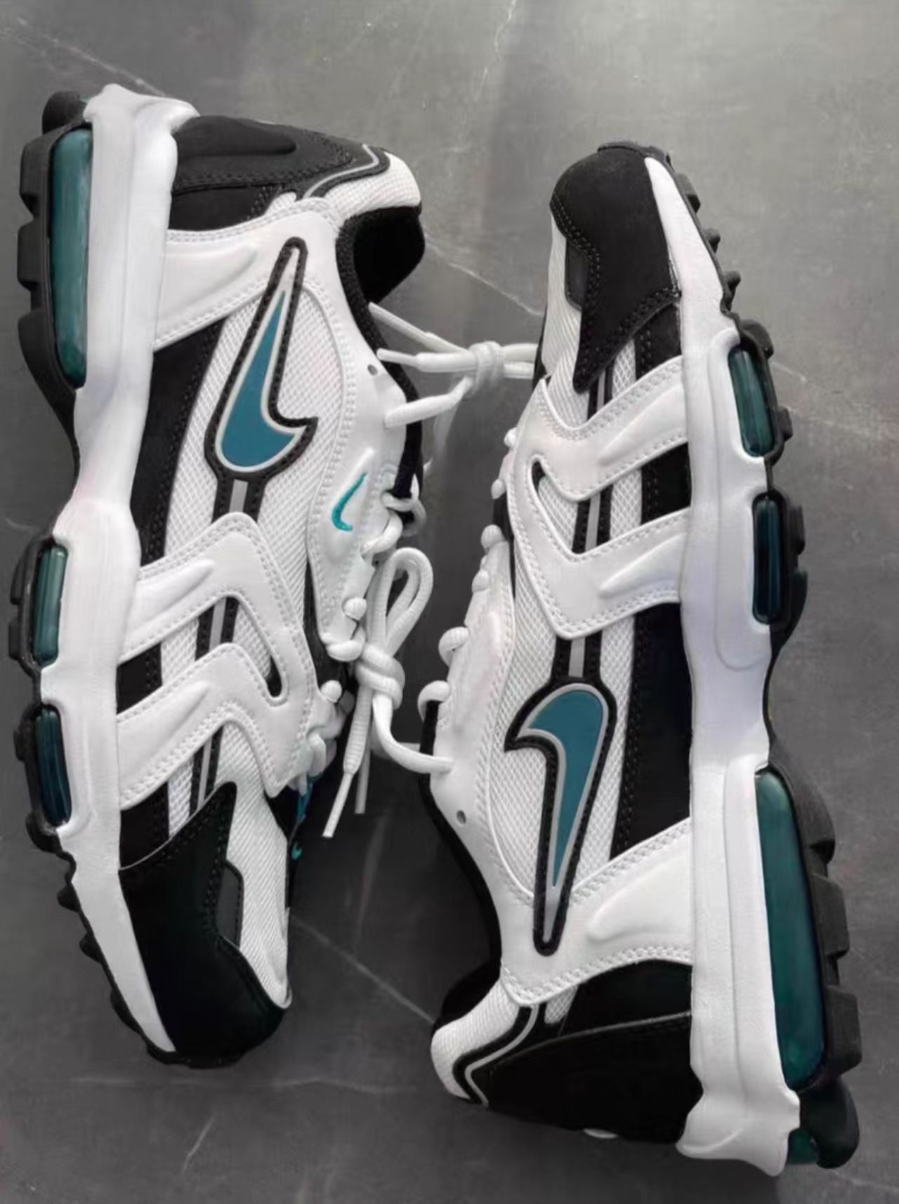 Nike Air Max 96 II "Mystic Teal"