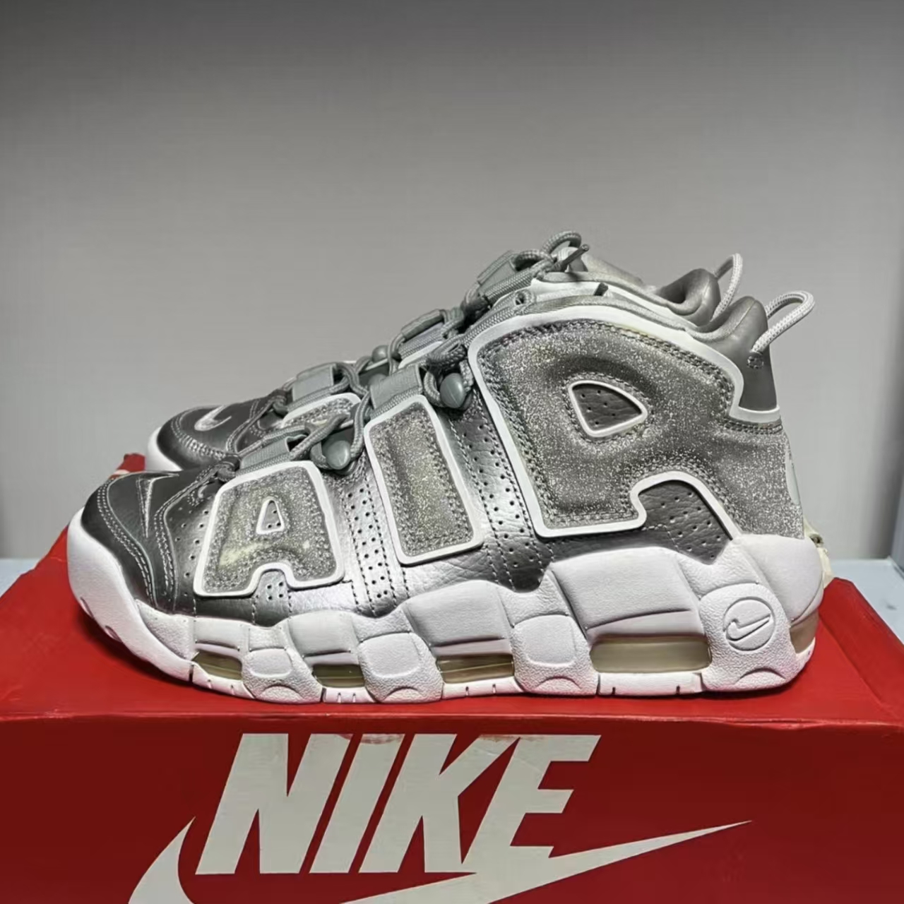 Nike Air More Uptempo Silver White