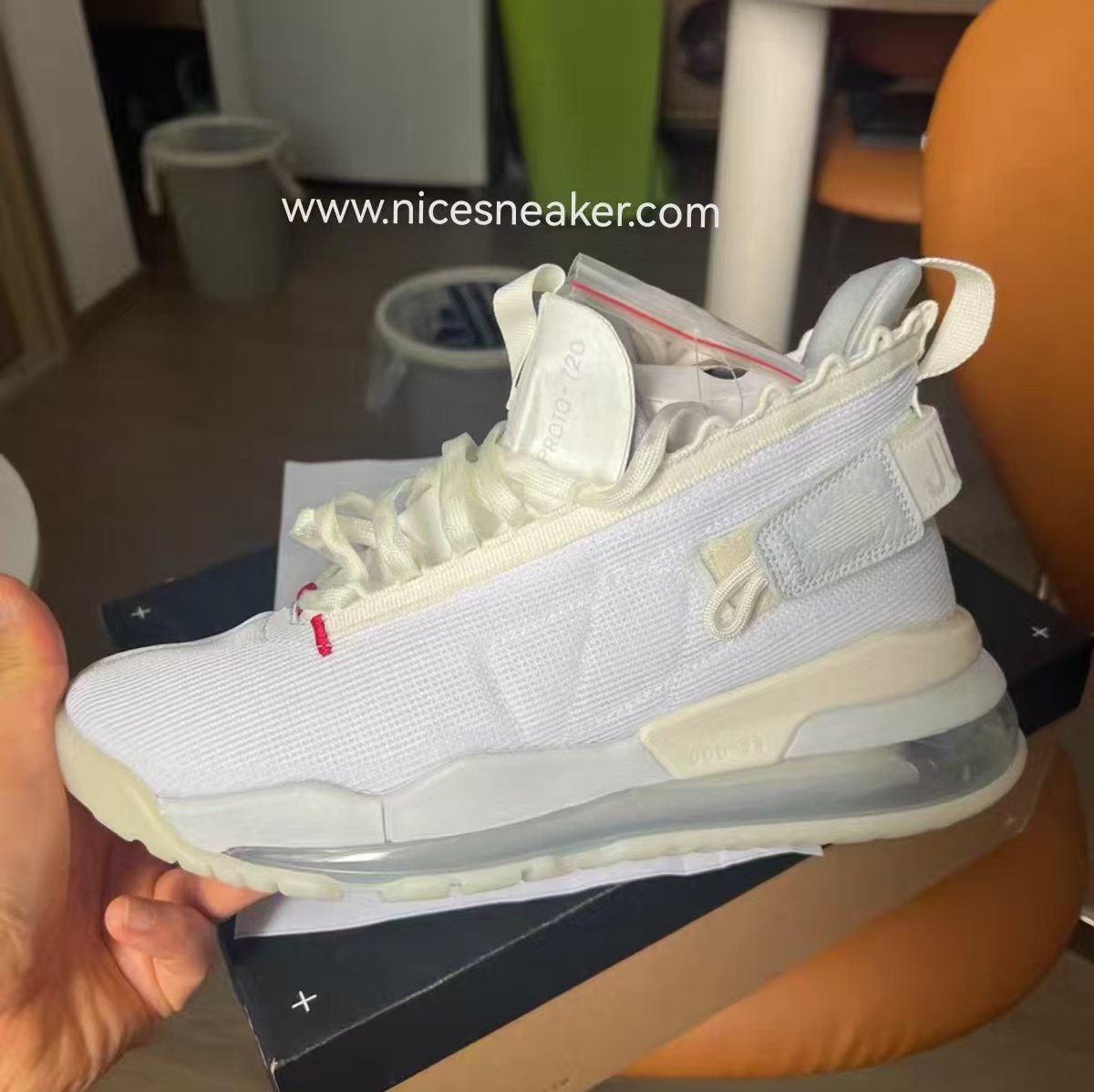 Sneakersnstuff (SNS) × Air Jordan Proto-Max 720 