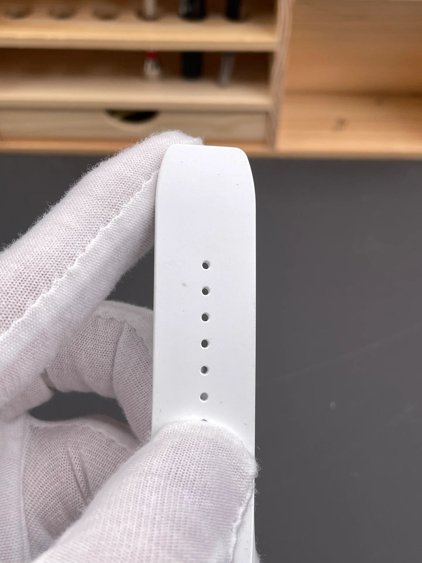 RM055 White Ceramic