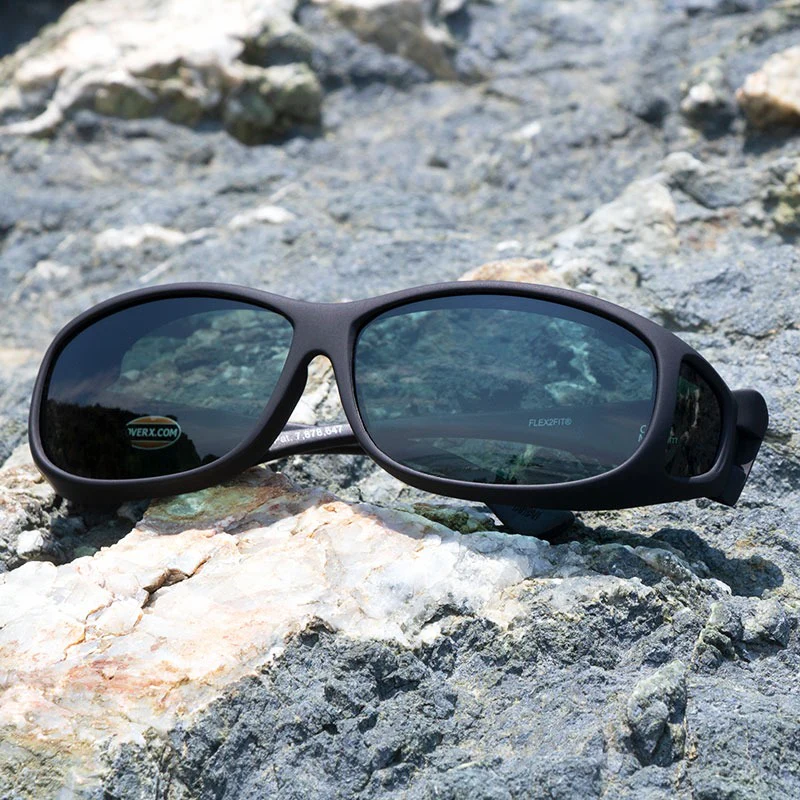 Black Mini Slim Frame with Polarized Grey Lens