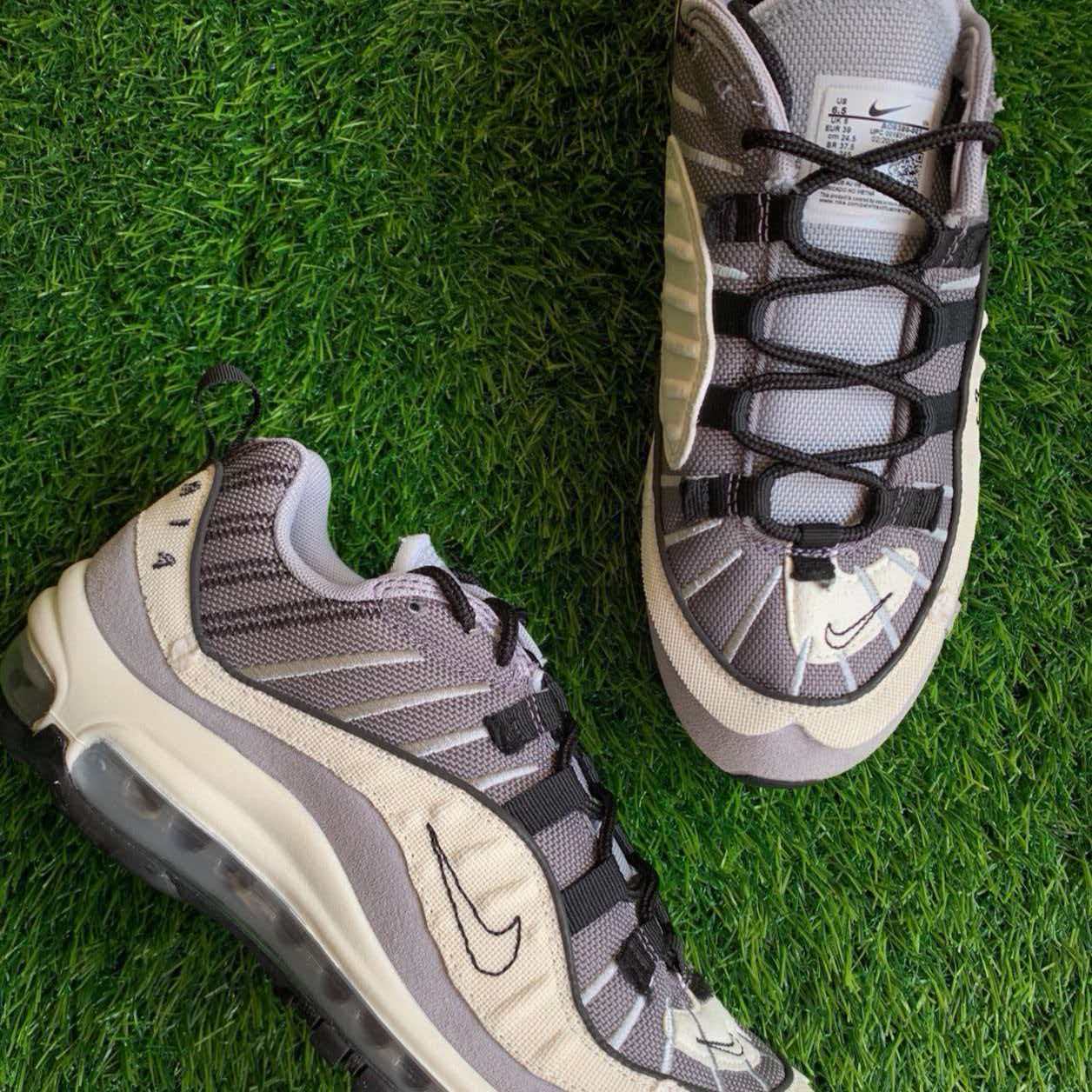 Nike Air Max 98 SE 