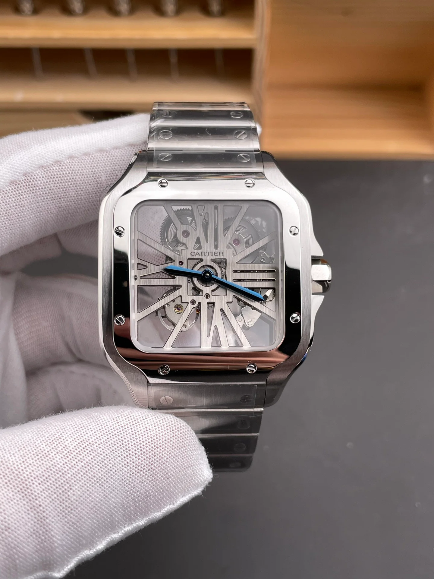 Santos Skeleton White Case