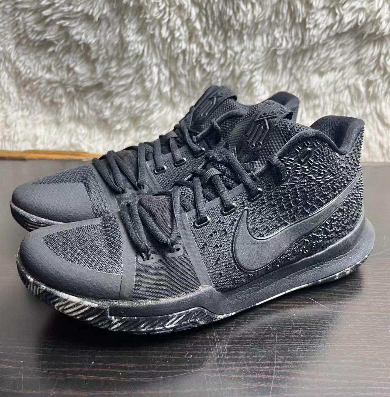 Nike Kyrie 3 Black Marble