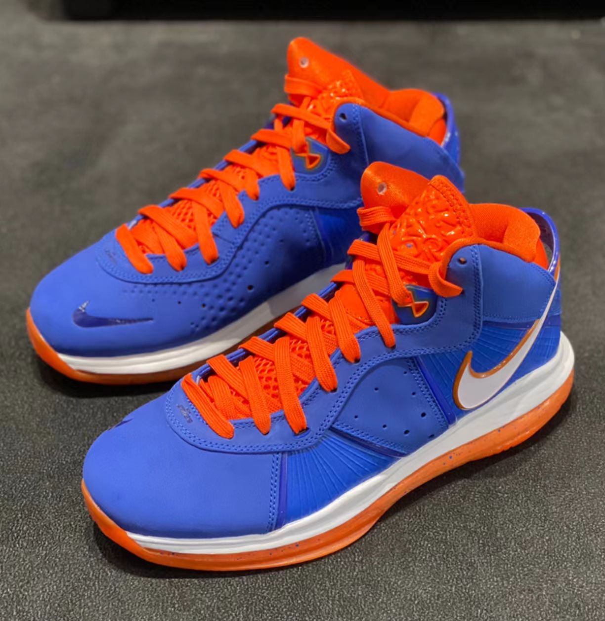 Nike LeBron 8 