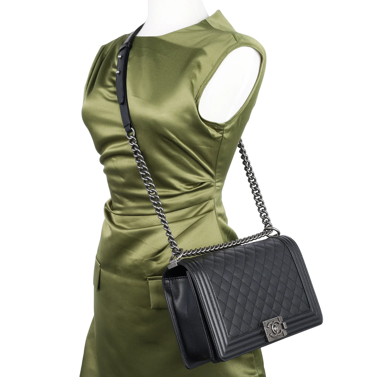 Caviar Quilted Large Boy Flap Bag Black