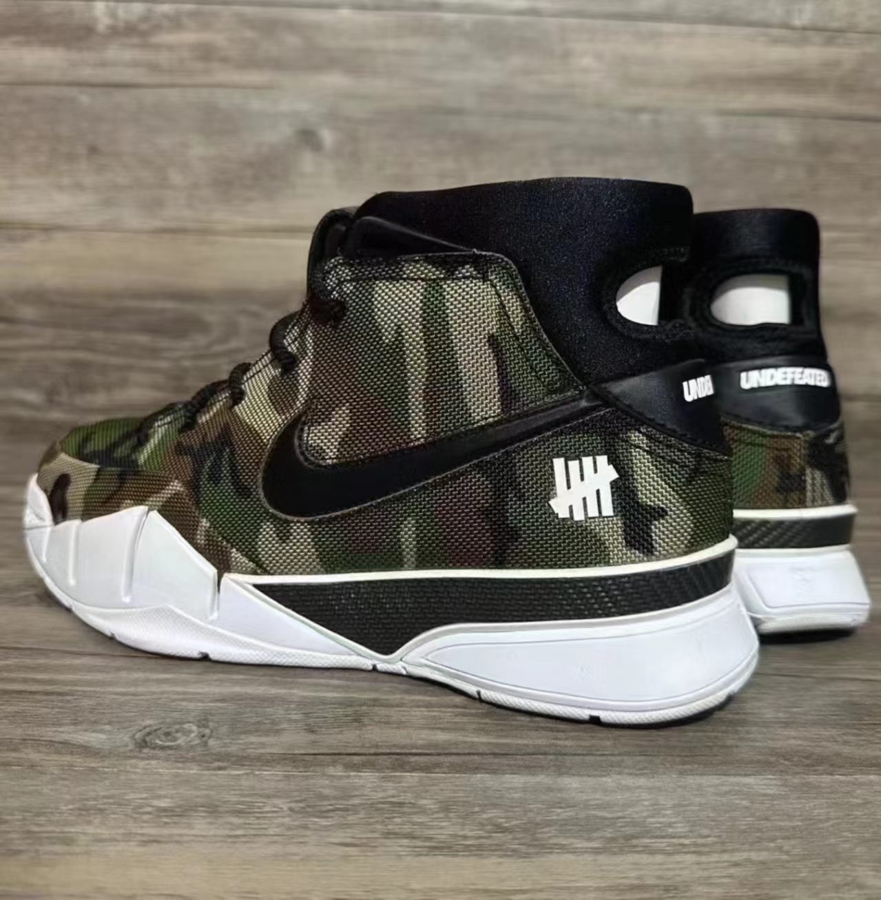 Nike Zoom Kobe 1 Protro x Undefeated "Camo"