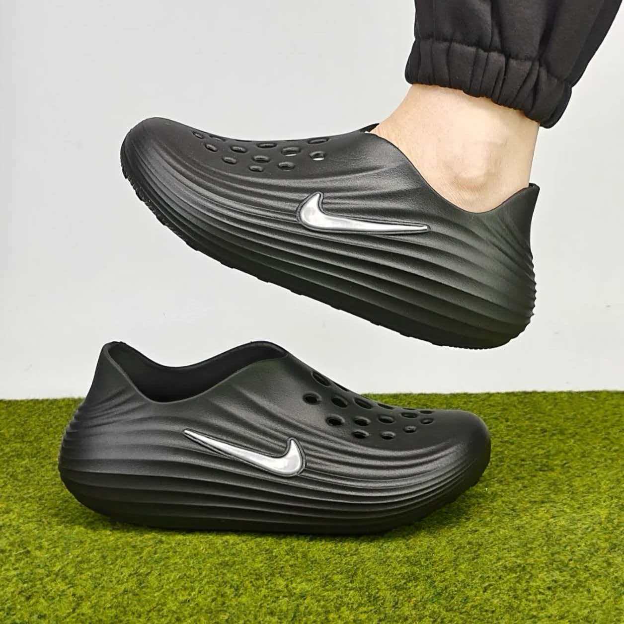 Nike ReactX Rejuven8 Black