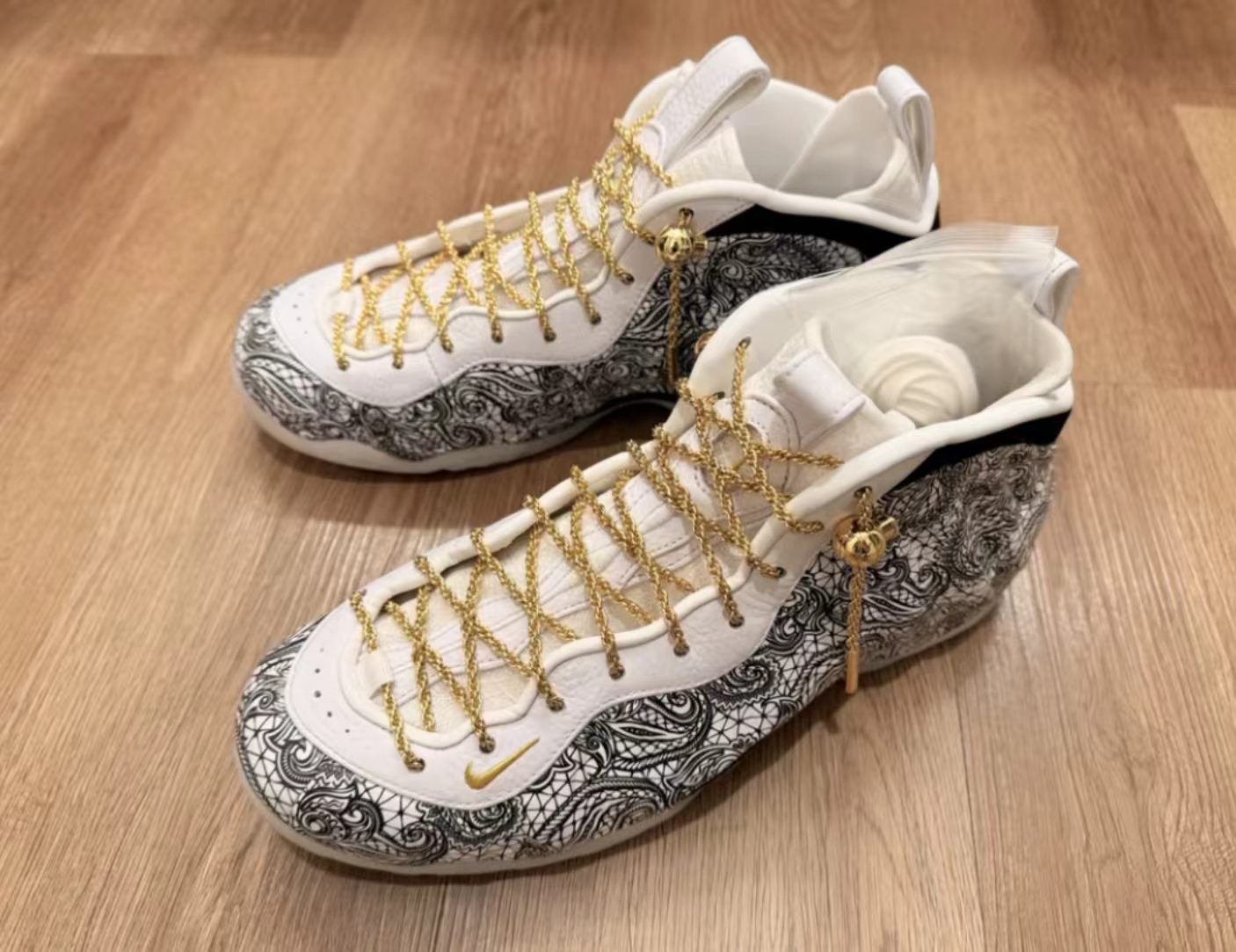 Nike Air Foamposite One "Shanghai"