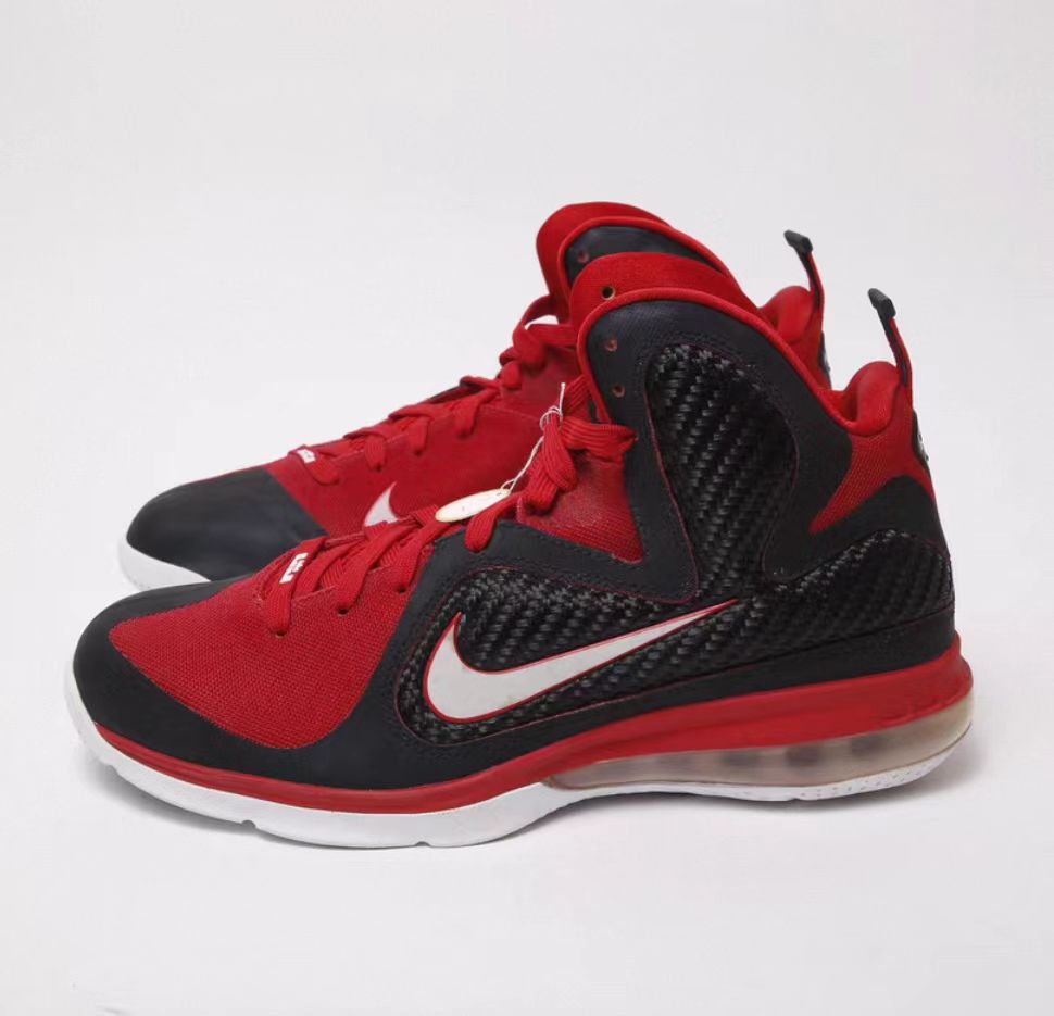 Nike LeBron 9 