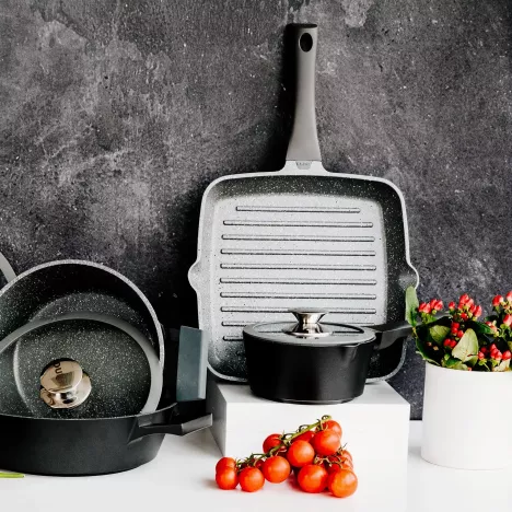 MARKA DUKA Patelnia grillowa DUKA GOTA COOK 28 cm aluminium