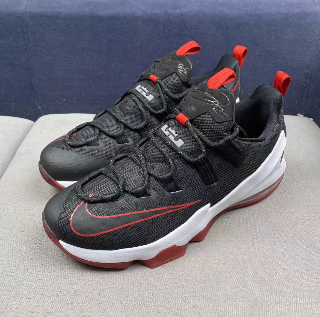 Nike LeBron 13 Low 'Bred'
