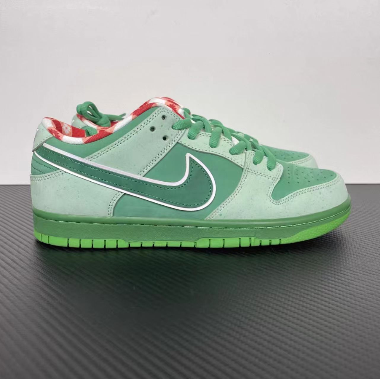 Concepts x Nike SB Dunk Low Pro QS "Green Lobster"