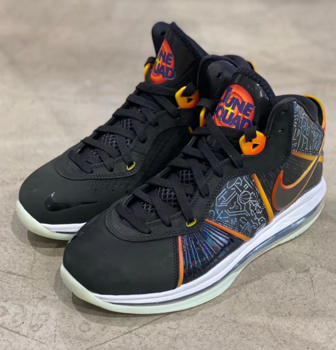 Nike LeBron 8 