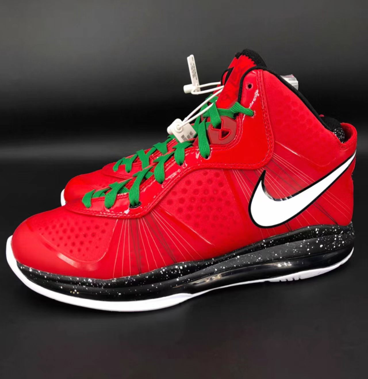 Nike LeBron 8 