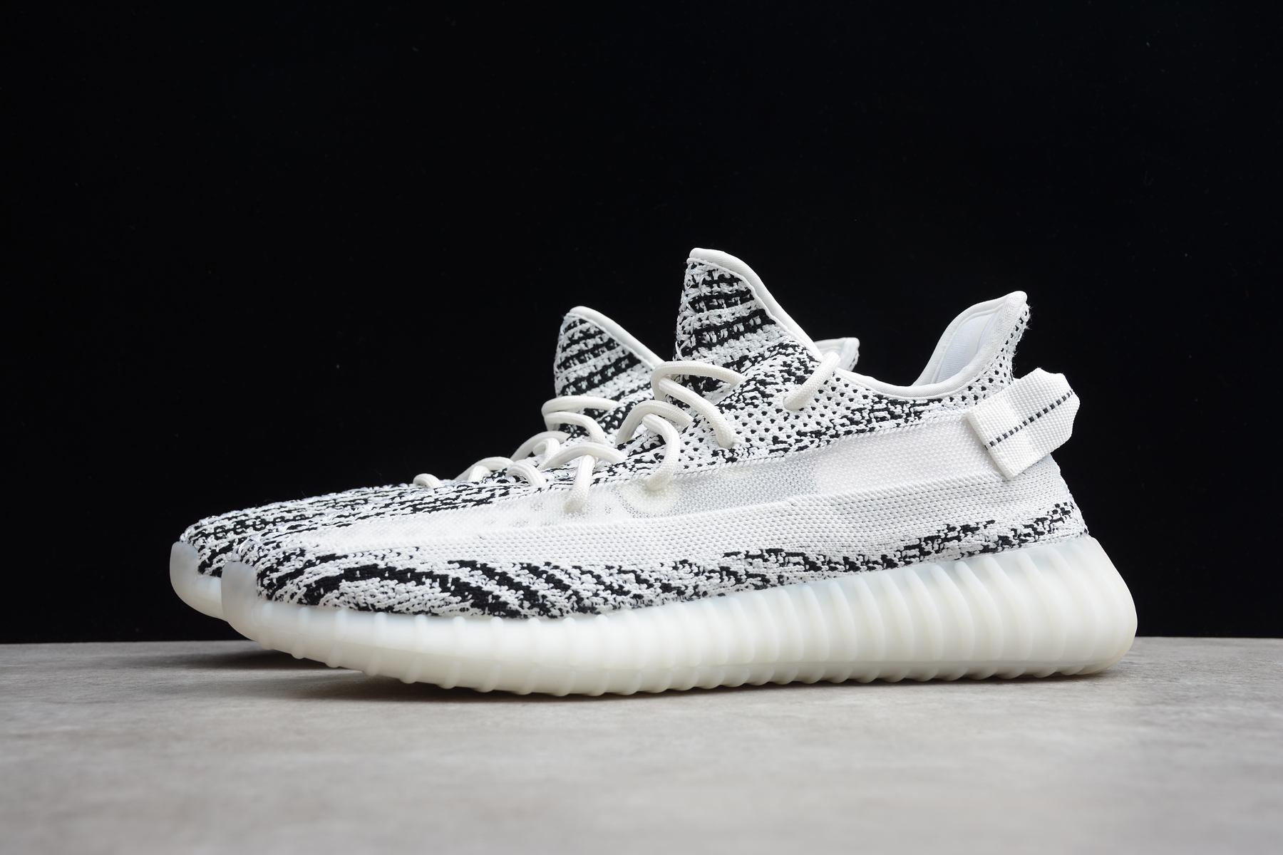 Yeezy 350 Boost V2 EG7961