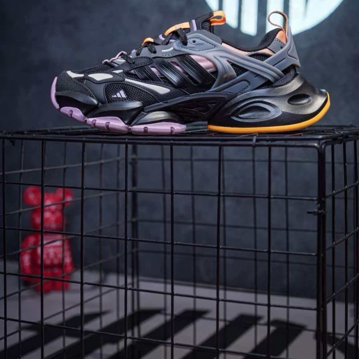 adidas XLG RUNNER DELUXE