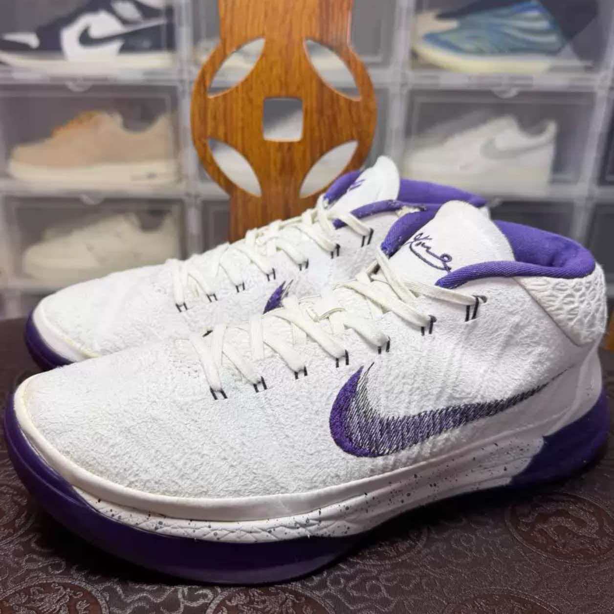 Nike Kobe A.D. Mid 