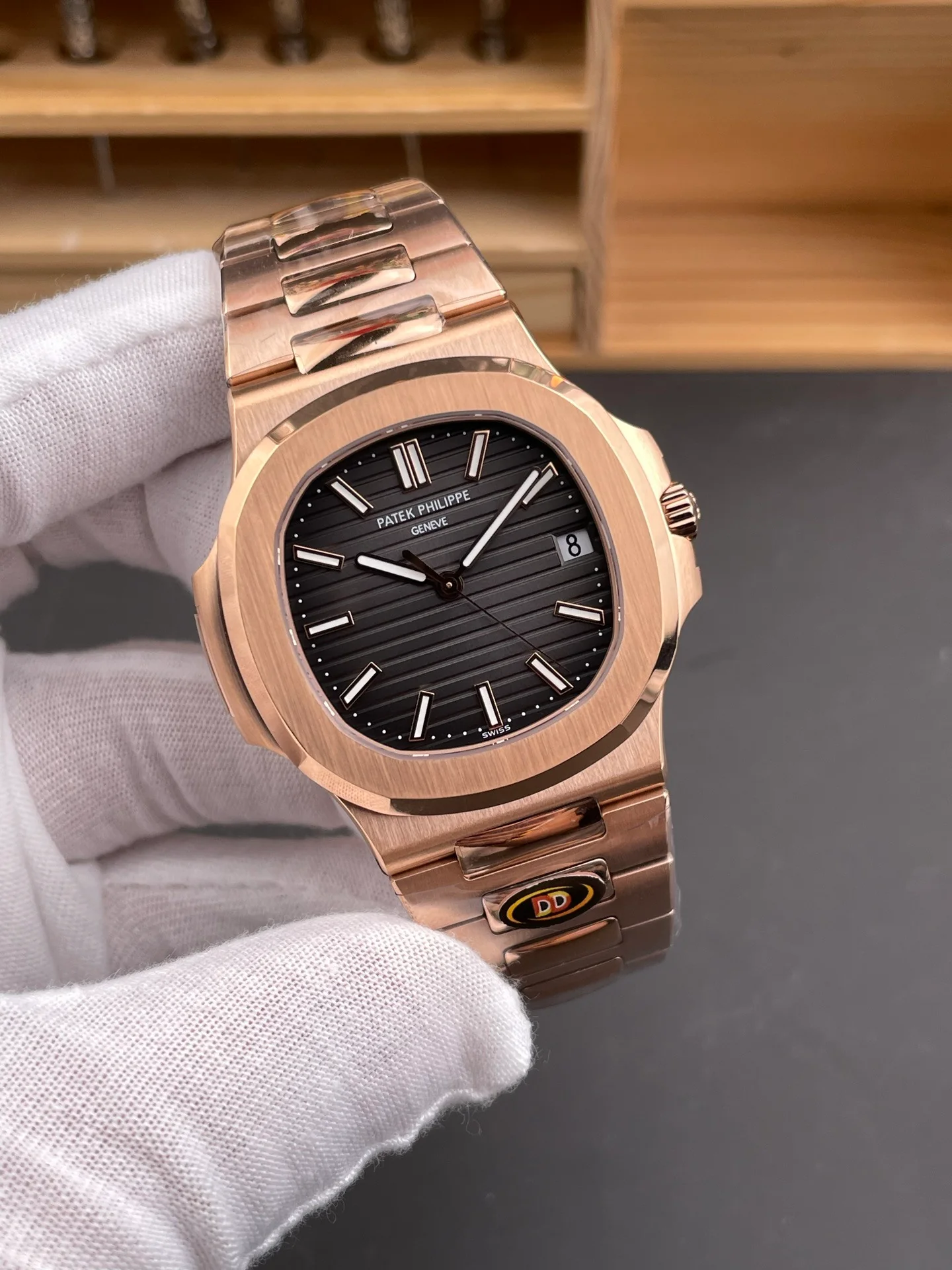 Rose Gold Nautilus 5711 Dark Brown Dial