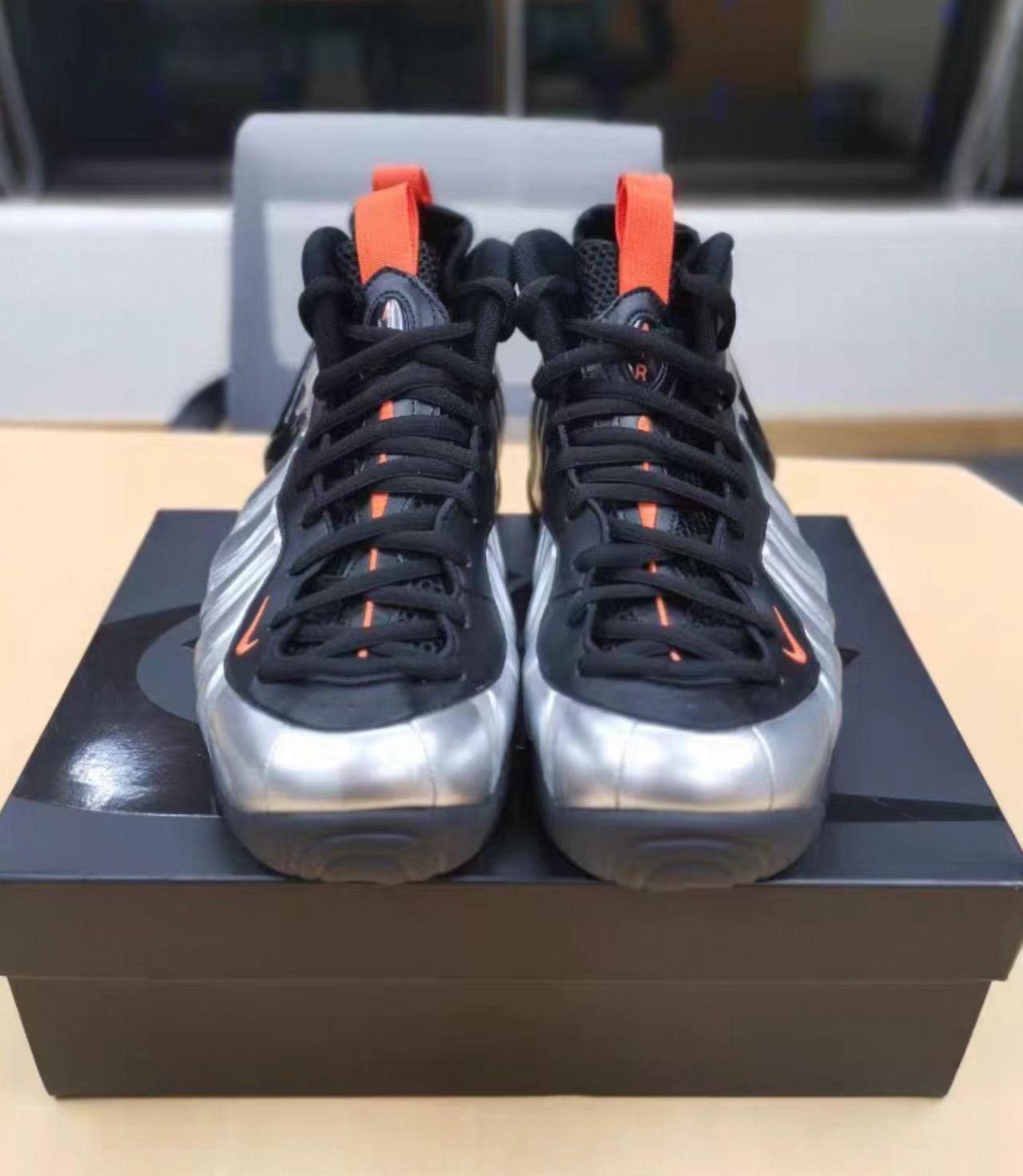 Nike Air Foamposite One "Silver Orange"