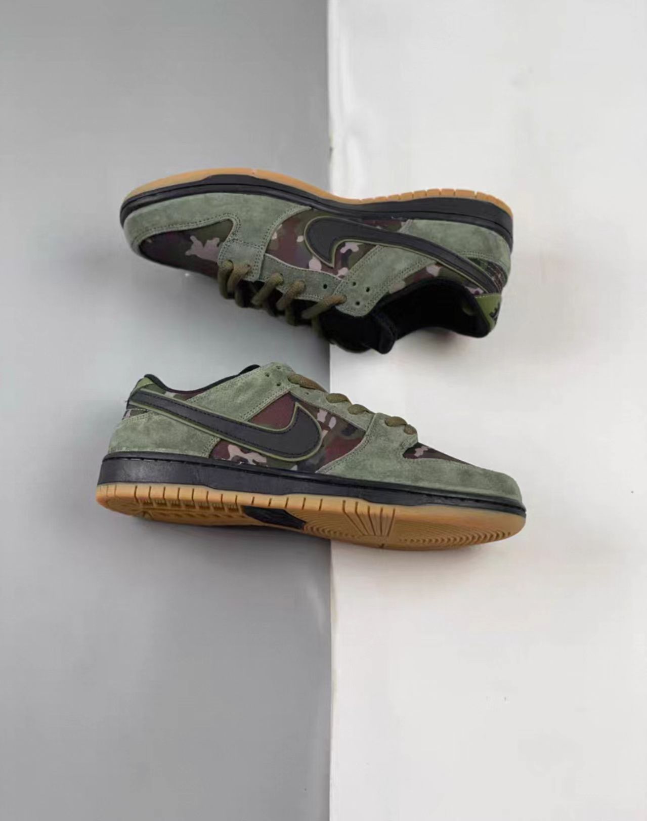 Nike SB Dunk Low Pro "Camouflage" / "Olive Camo"